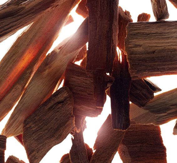 サンダルウッド（ビャクダン）-サンダルウッドエッセンシャルオイル-Santalum album (sandalwood) oil