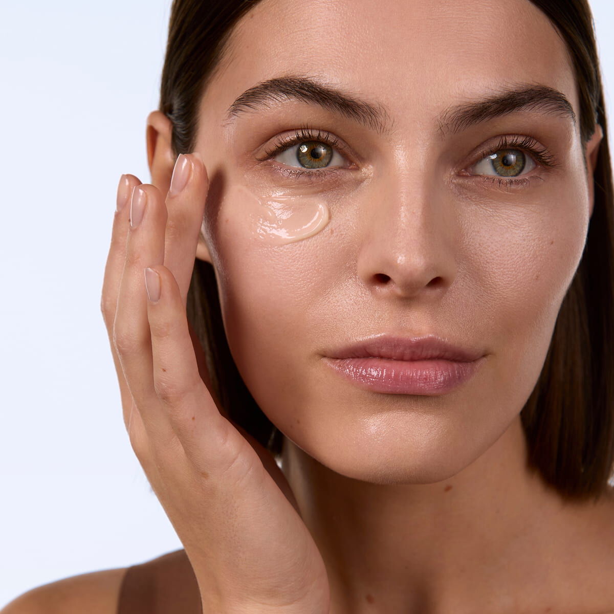 エイジングケア - アイケア・アイクリーム | CLARINS® 公式通販 | CLARINS®
