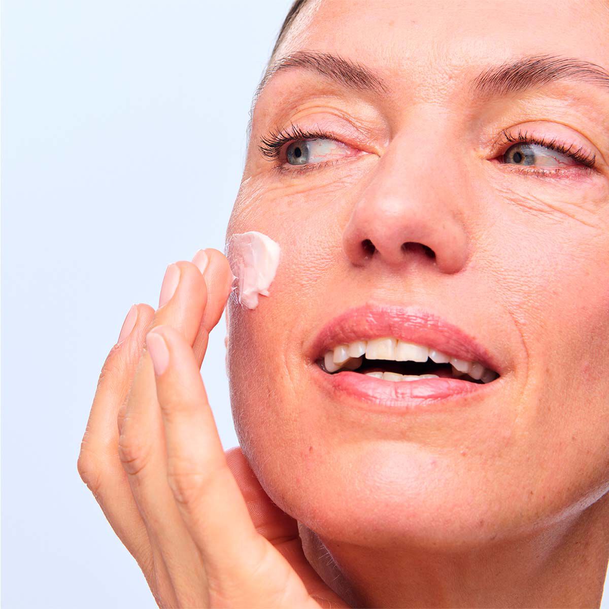 スープラ ナイト クリーム N オールスキン | CLARINS® 公式通販
