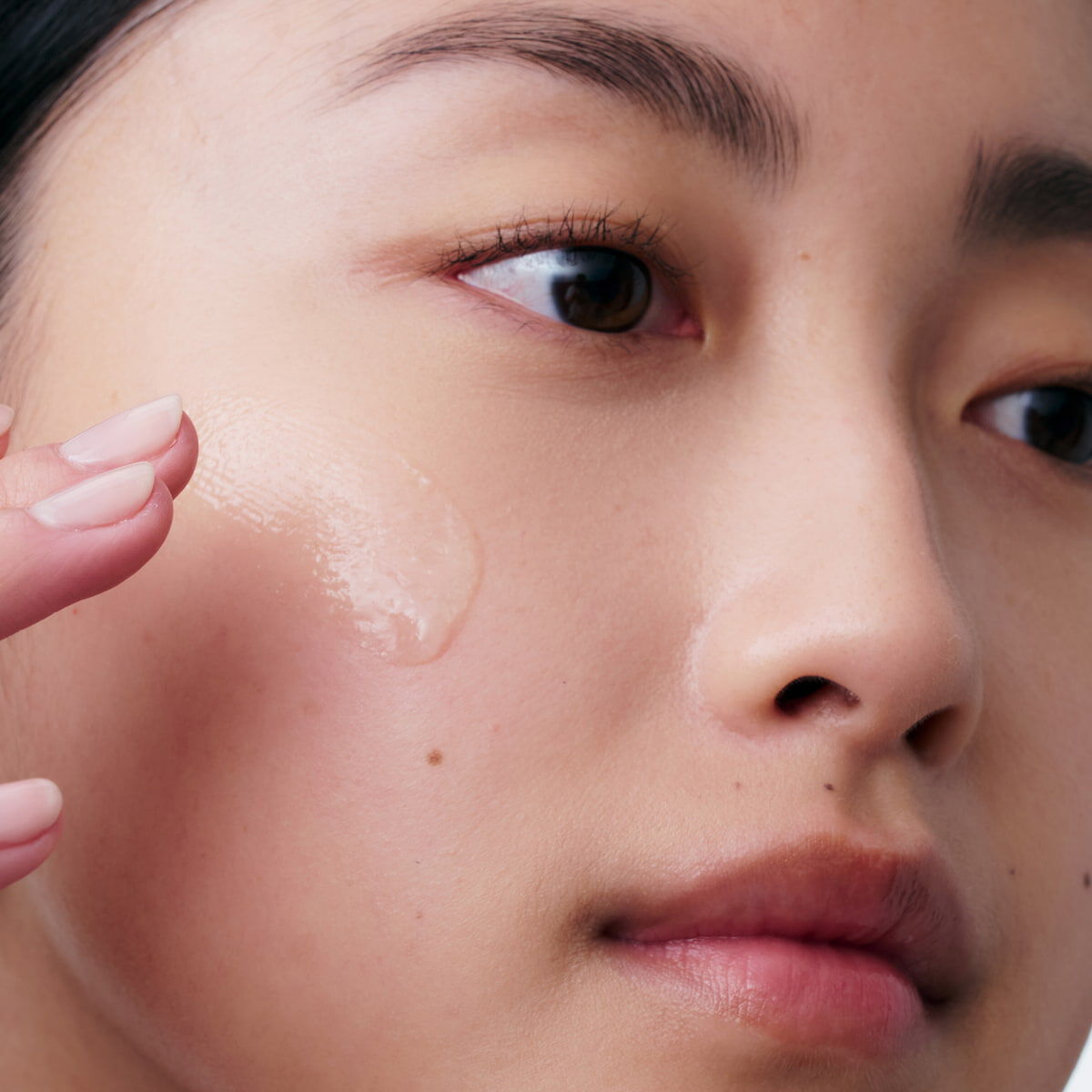 クラランスプレシャス ラ ムース ネトワイヤント | CLARINS® 公式通販