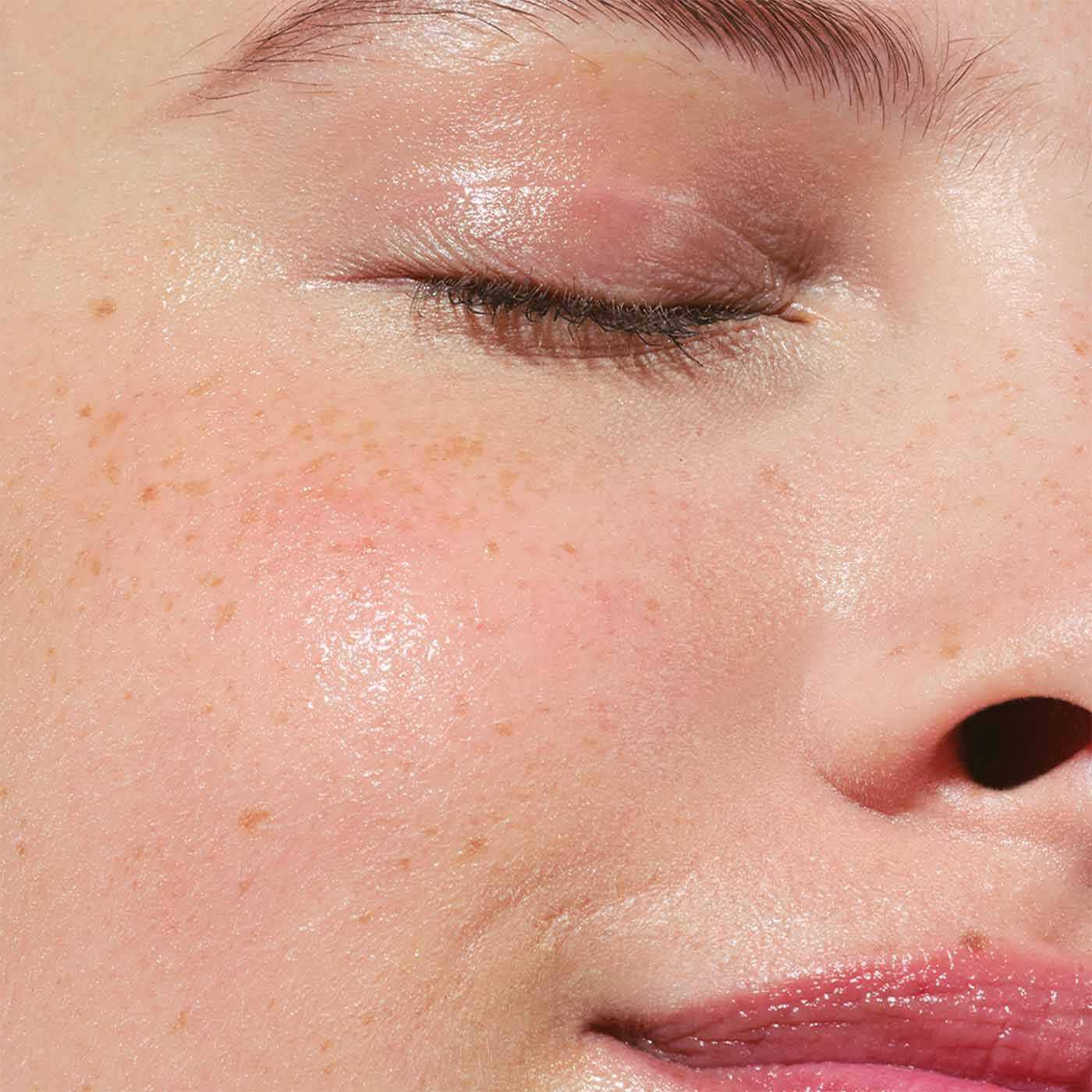 クラランスプレシャス ラ ムース ネトワイヤント | CLARINS