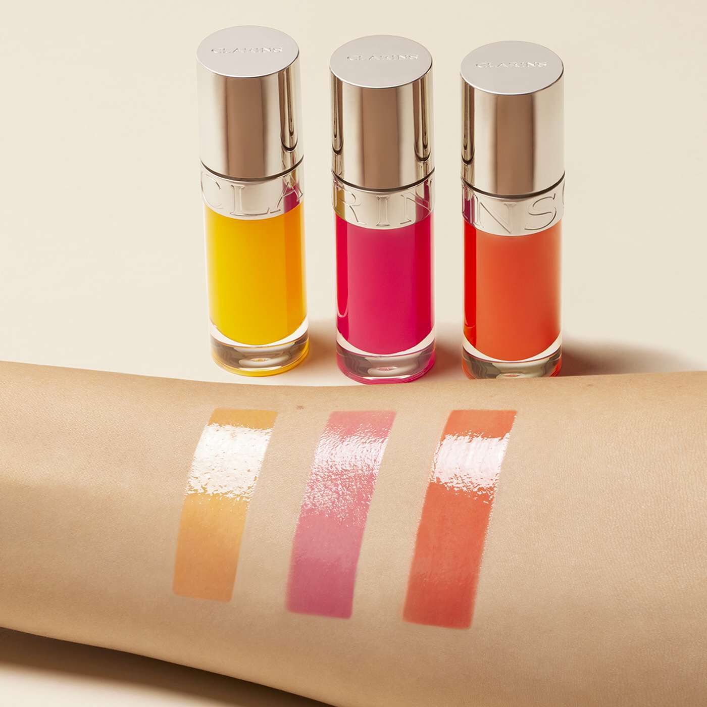 おすすめ リップコンフォートオイル パワー オブ カラー | CLARINS® 公式 リップグロス