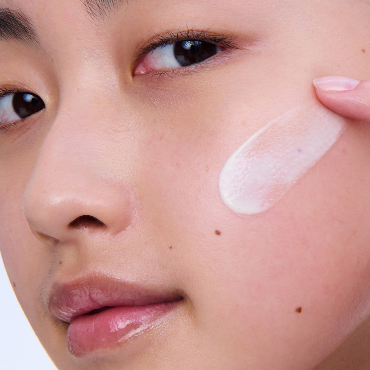 クラランスプレシャス - 日焼け止め・UVプロテクション | CLARINS