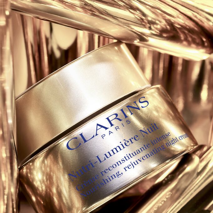 Nルミエール ナイト クリーム | CLARINS® 公式通販 | CLARINS®