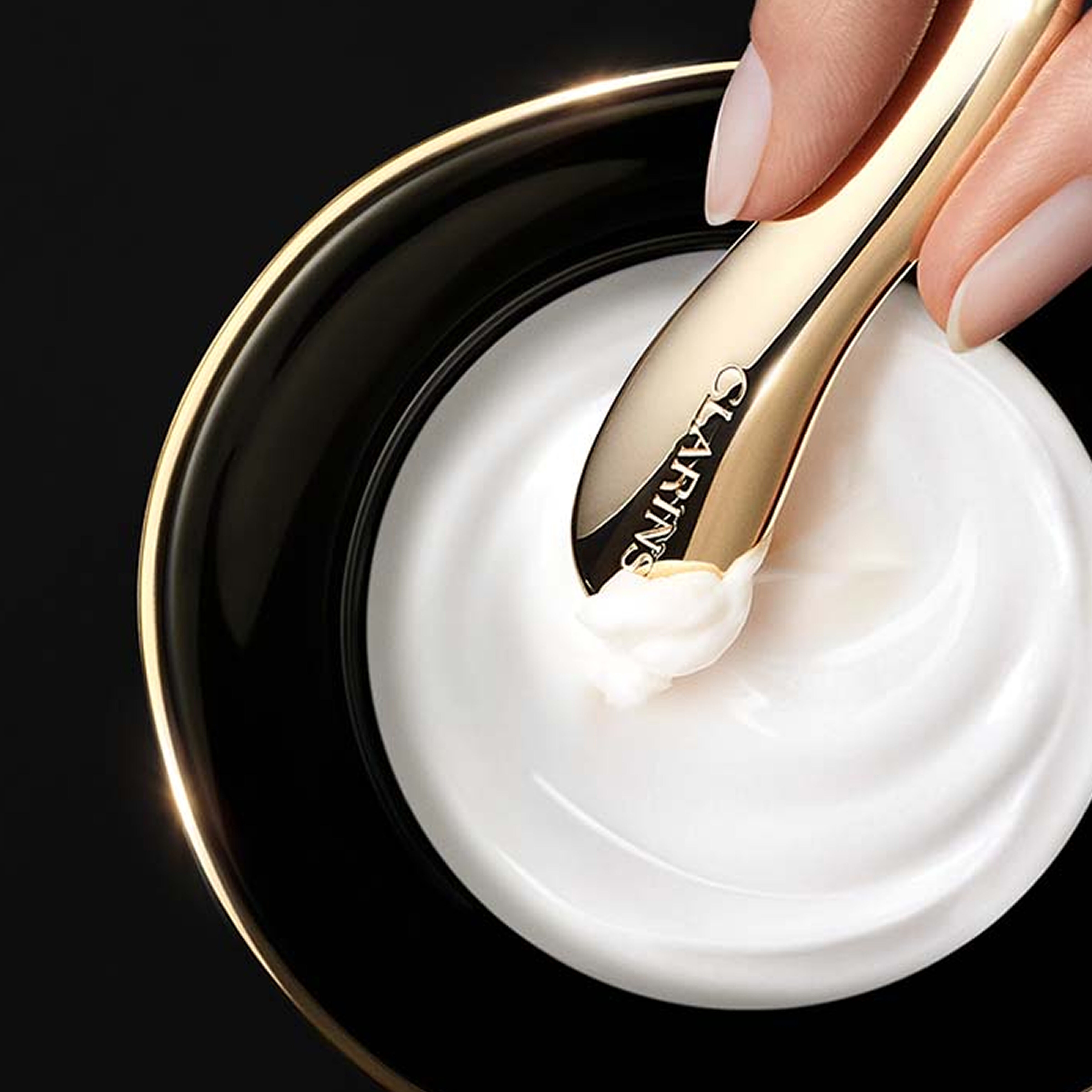 【最安値！】 クラランス プレシャス ラ クレーム 50ml 本体 クラランスプレシャス ラ クレーム | CLARINS®