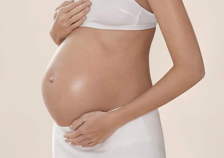 妊娠中の方におすすめクラランス スキン スパ「マザー トゥー ビー」